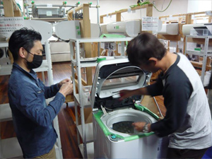 日本エアコンクリーニング協会　第72回縦型洗濯機分解研修会の様子